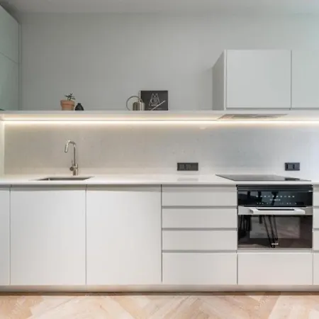 Kor Apartment *